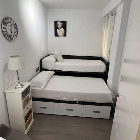 Nuevo!! Apartamento Lujo&Confort. Parking Seville Exterior photo